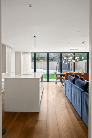 Photo 18- click for photo gallery